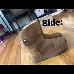 Light brown UGGS size 5
